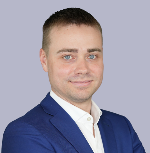 Christian Fessler Headshot